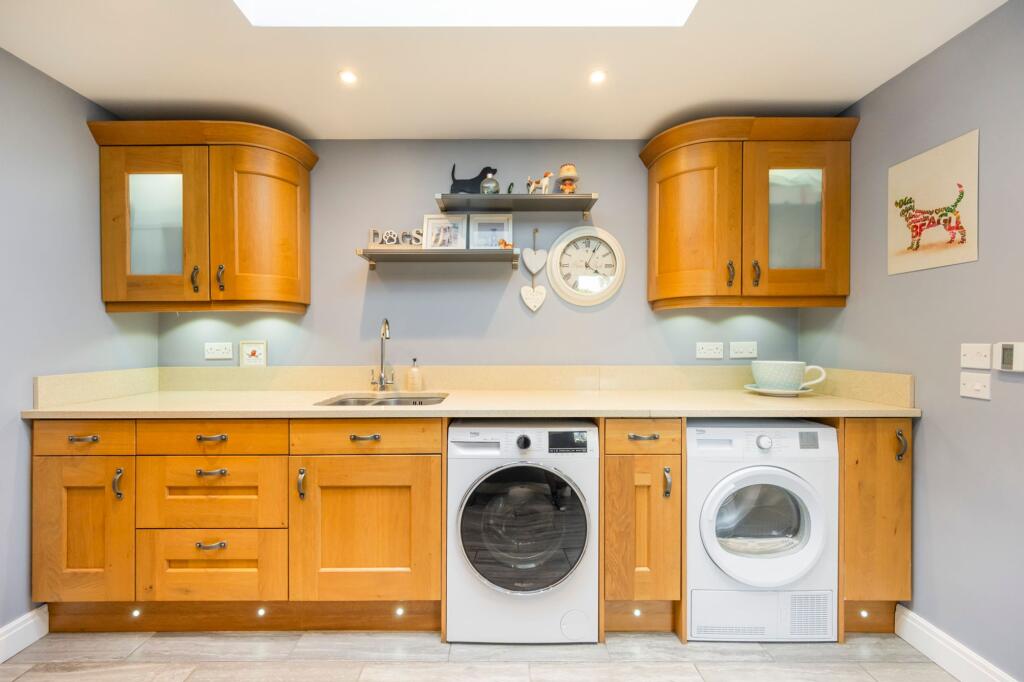 Large Utility Room