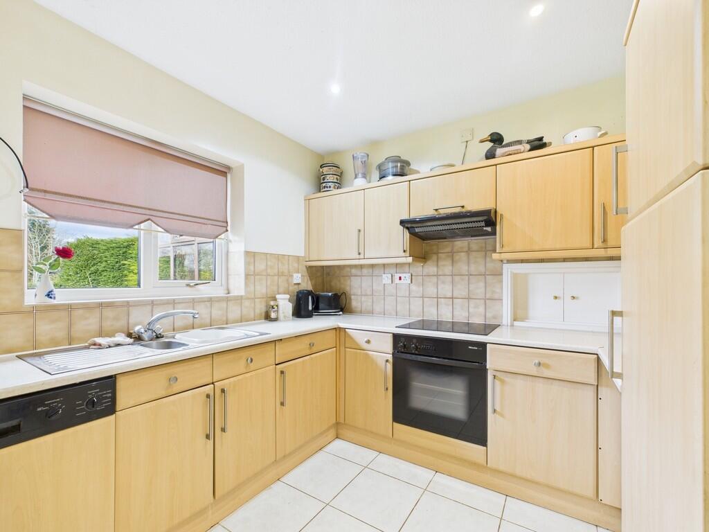 CAM03582G0-PR0082...