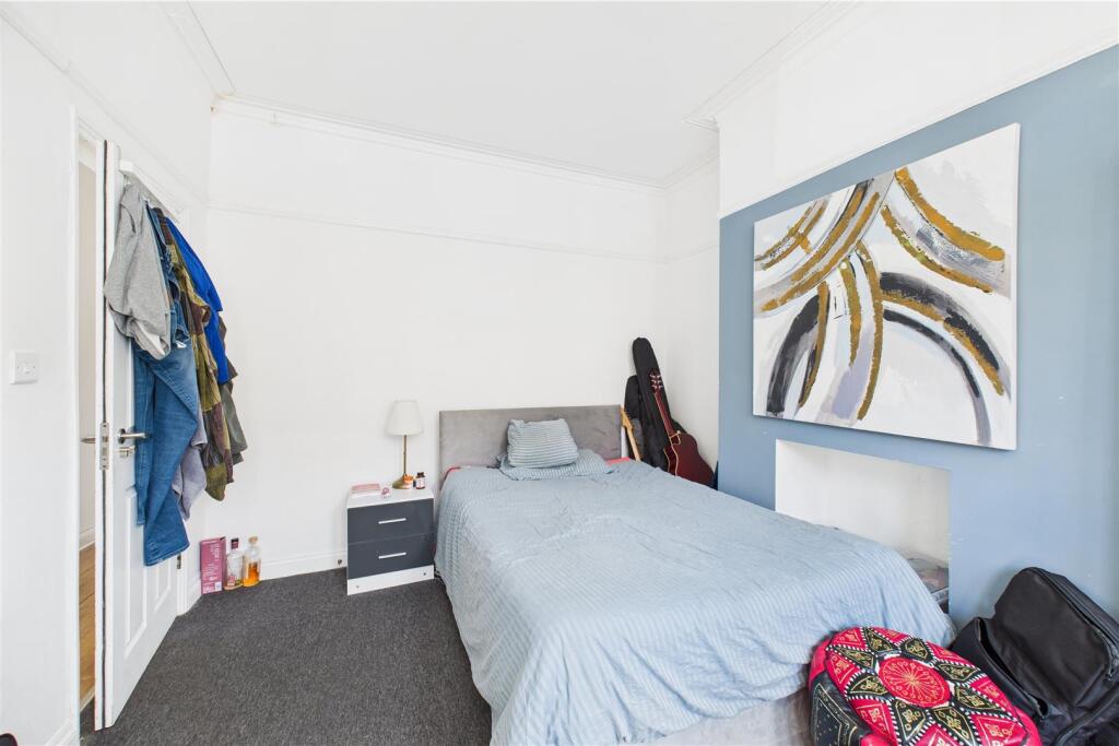 30 Westminster Road, Whitehall, Bristol BS5 9A | F