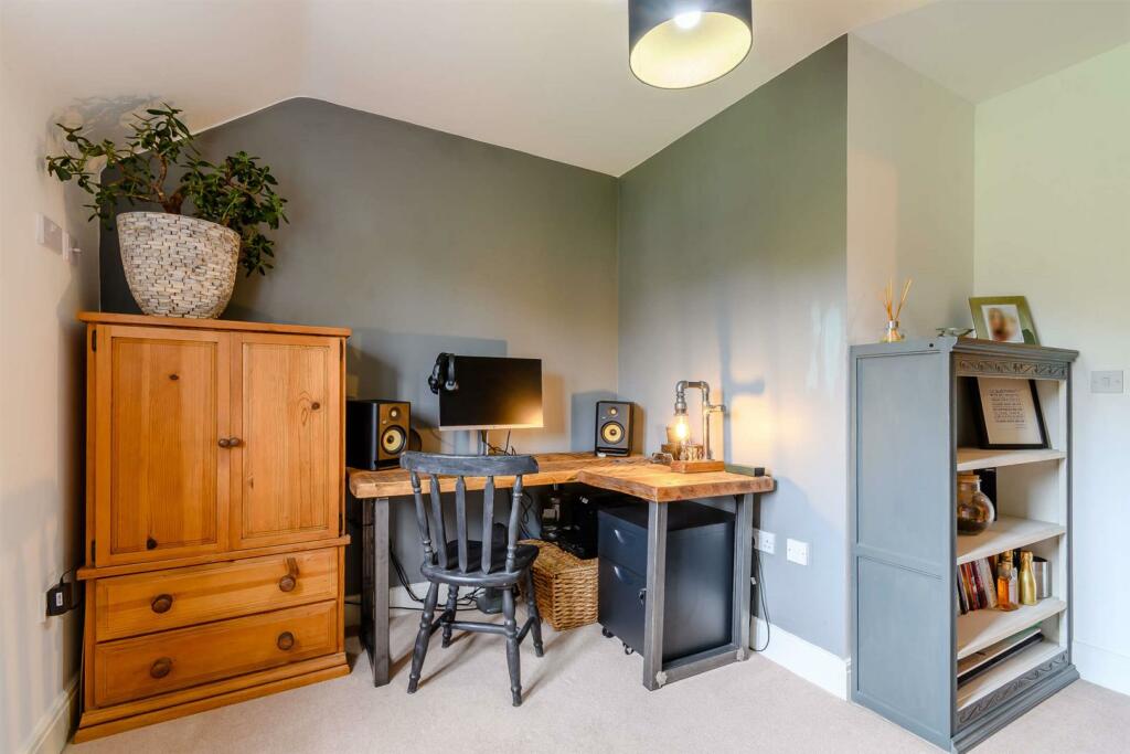 8504508-interior24-800.jpg