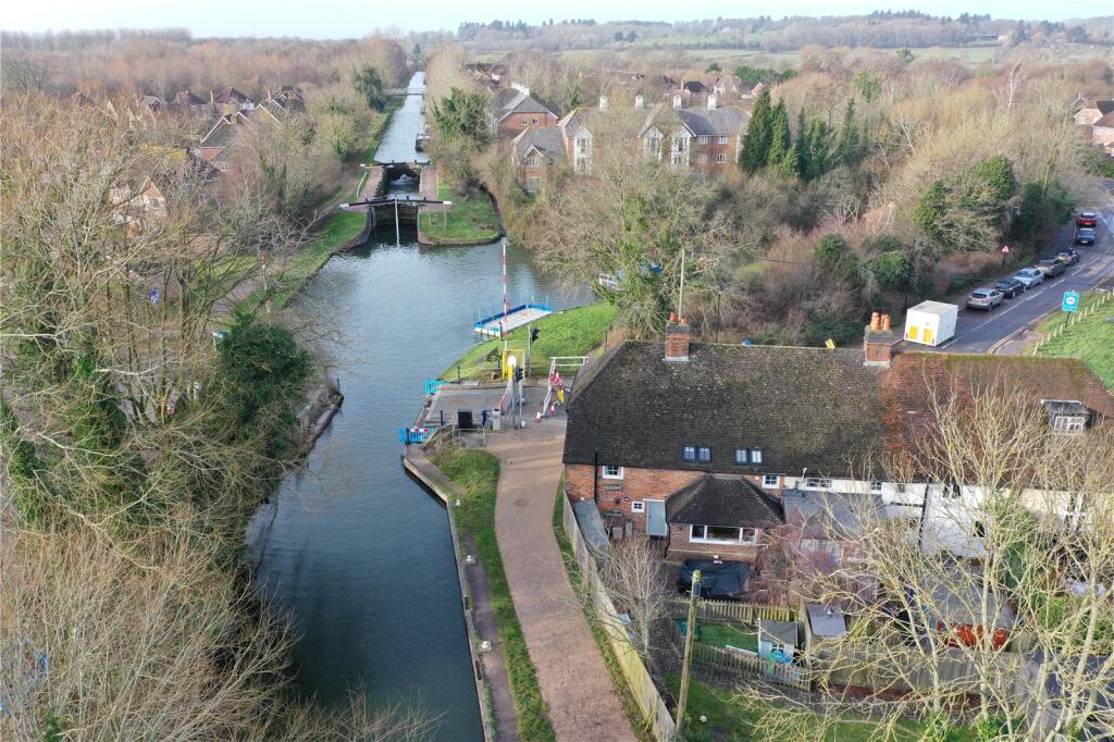 Aldermaston Wharf