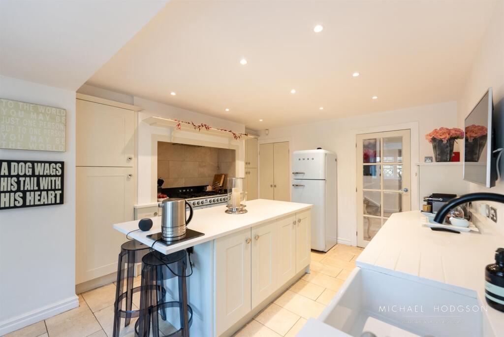 59 Front Street Whitburn-36.jpg