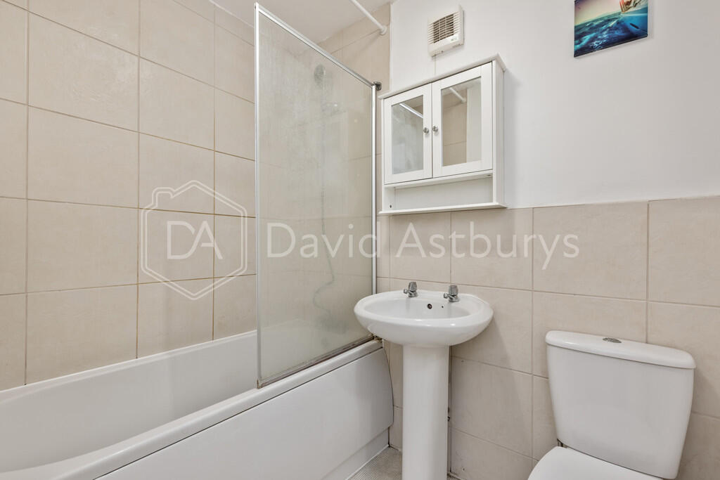 221120246_DAISL_1...