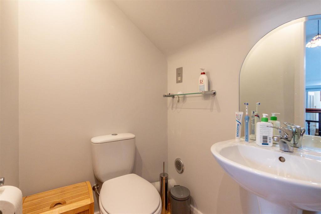Second Floor WC.jpg