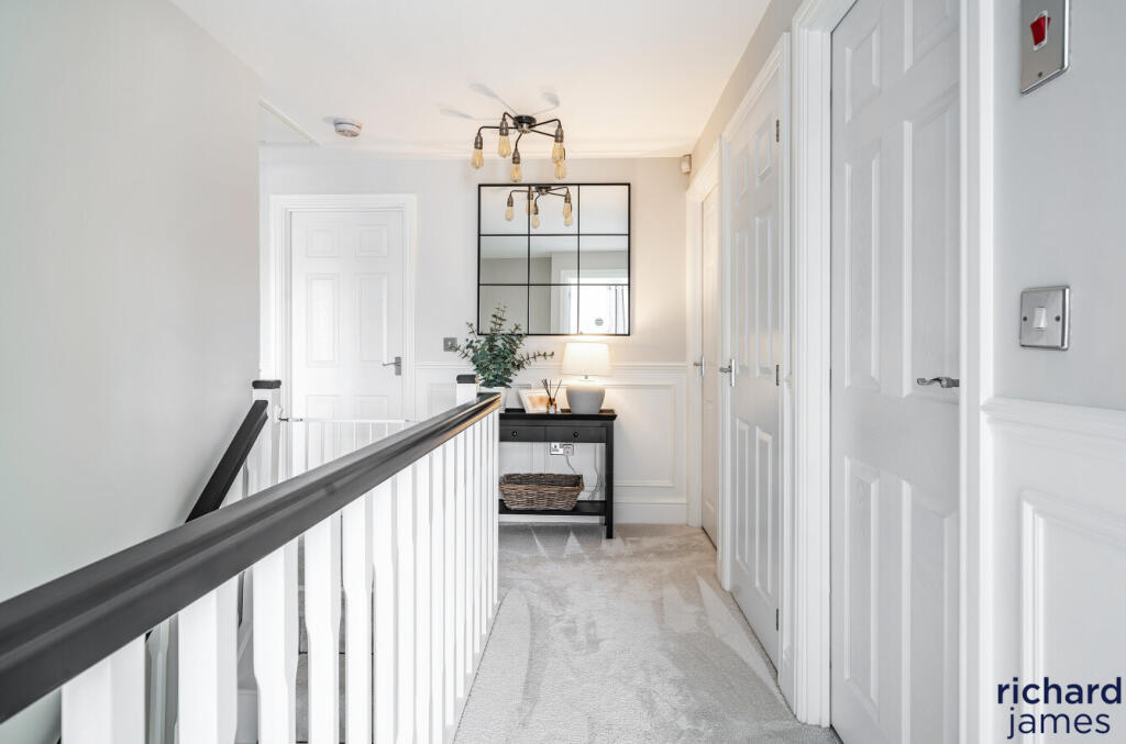 425a3615-8273-45a...