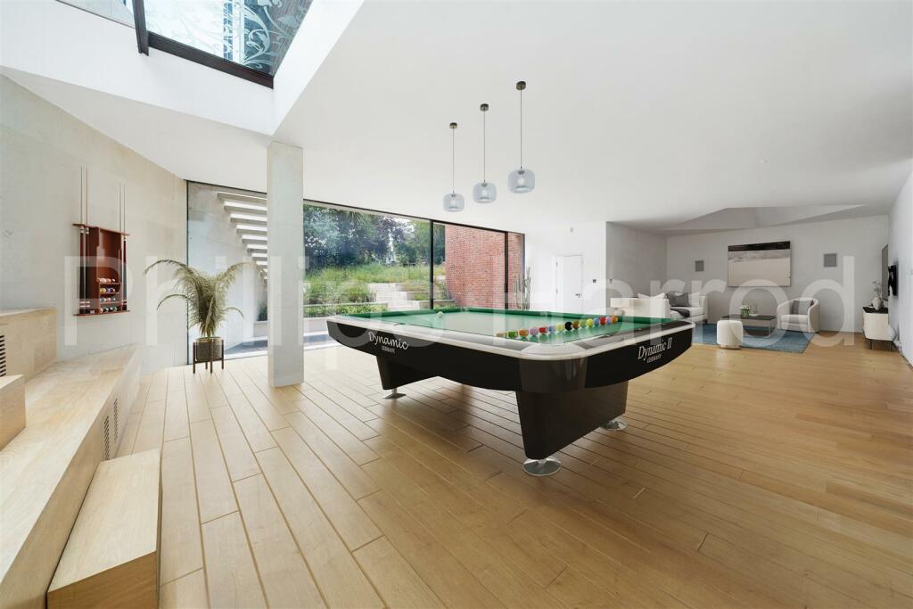 2 Daleham Gardens NW3 5DA-11-Virtual Staging.jpg