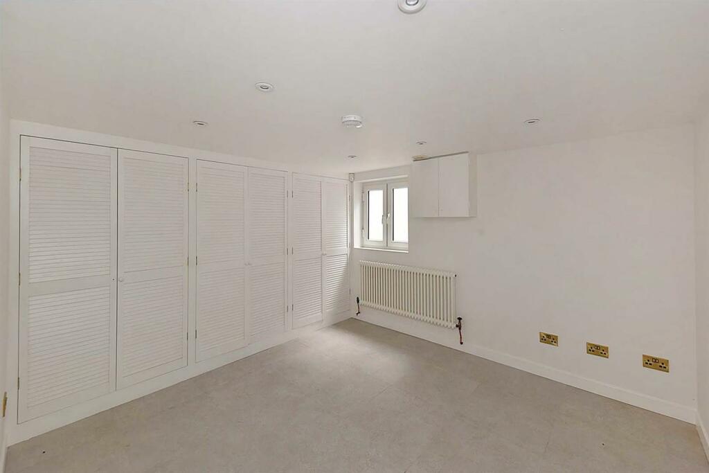 1 Wellington basement2.jpg