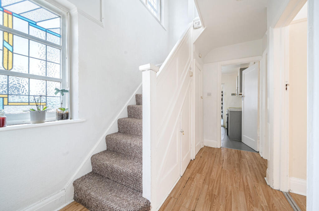 1380703-9-691342d...