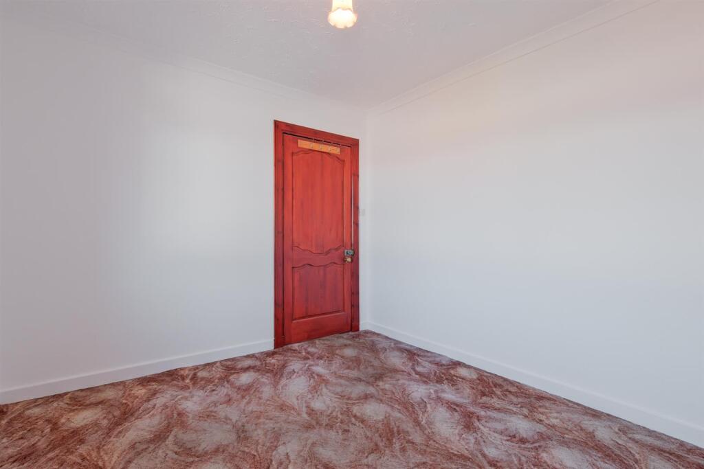 033-11 Hillhead Crescent Motherwell ML1 4AE.jpg