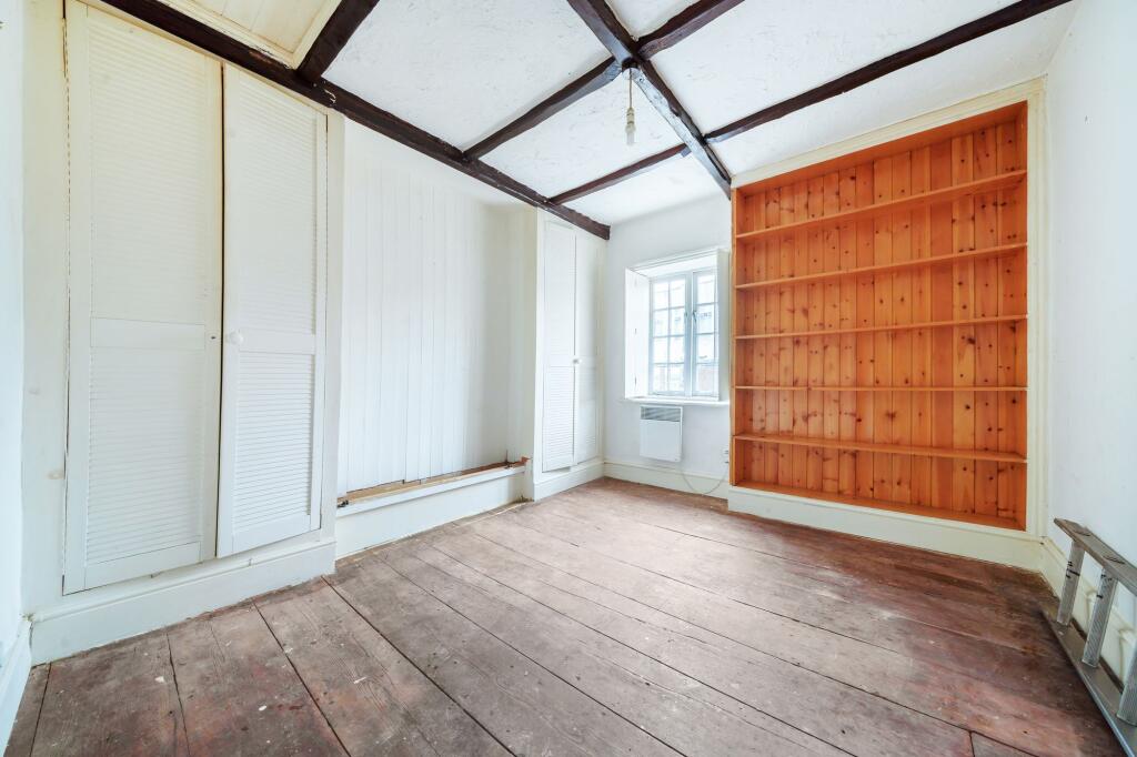 Principal bedroom