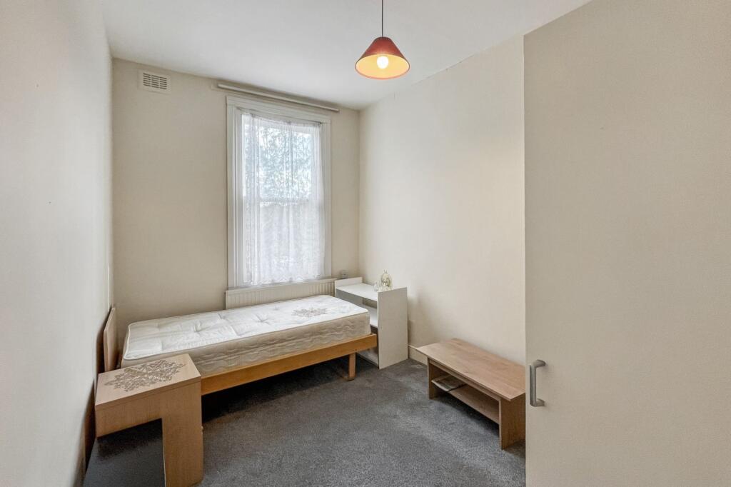 96 Ritherdon Road, Tooting, London SW17 8QQ