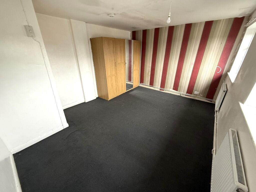 BEDROOM 1 (B)