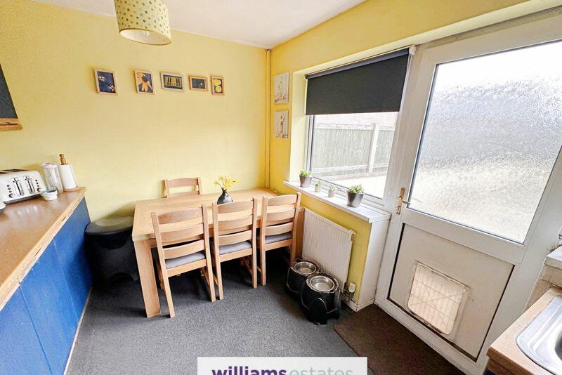 Kitchen/ Diner 