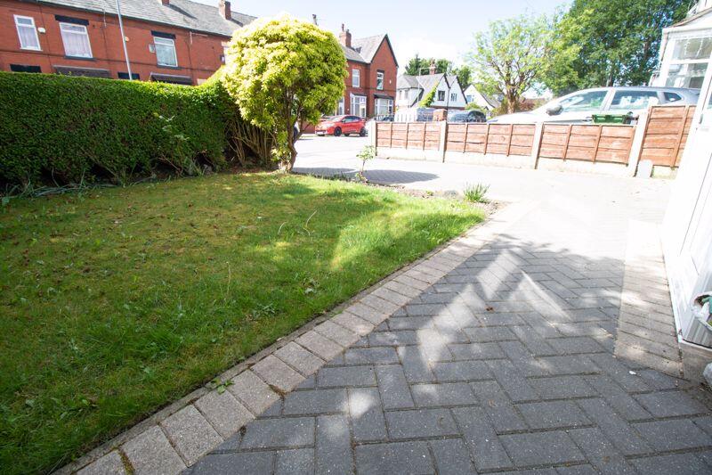 Front Garden/Driveway