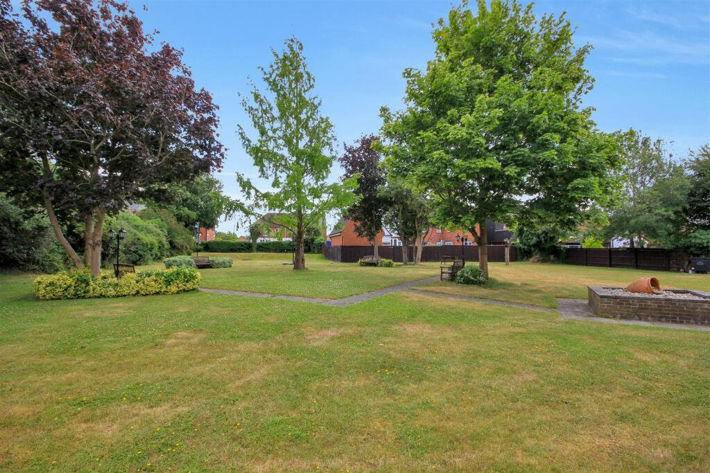 Garden.JPG