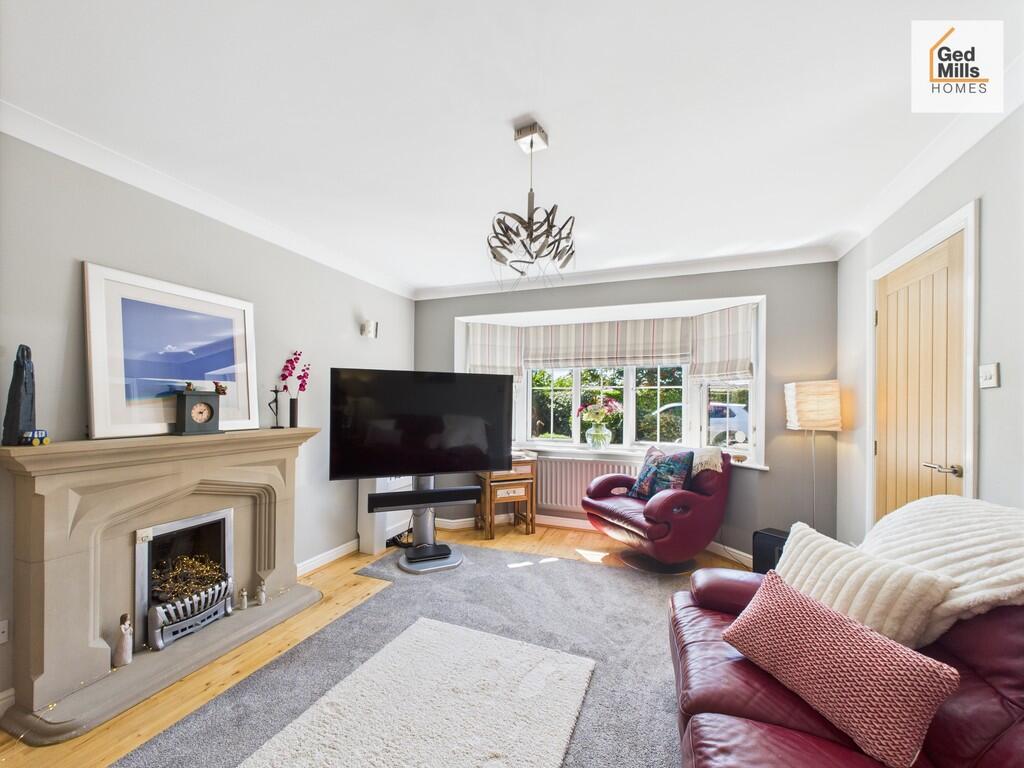 CAM04261G0-PR0086...