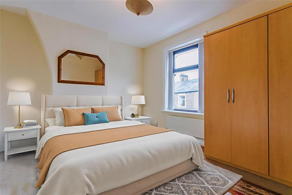 38-fife-street-bedroom - Bedroom - Standard - 0.jp