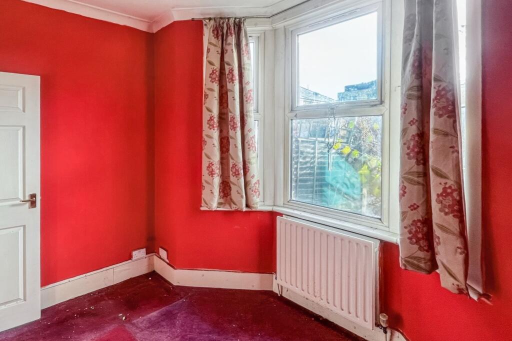 Ground Floor Flat, 15 Azof Street, Greenwich, London SE10 0EG