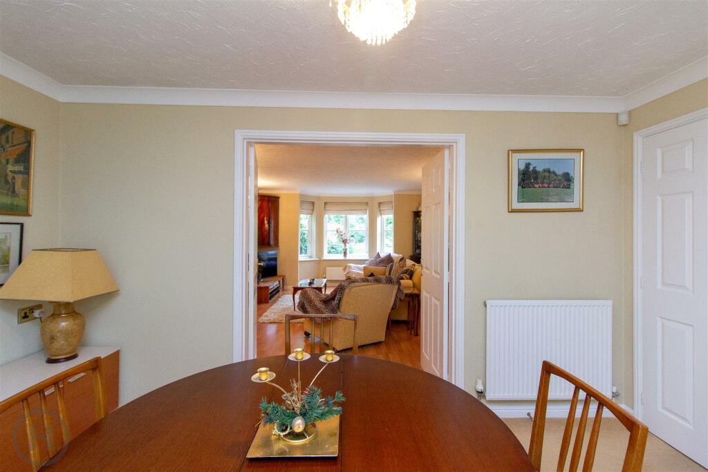 Dining Room (3).jpg