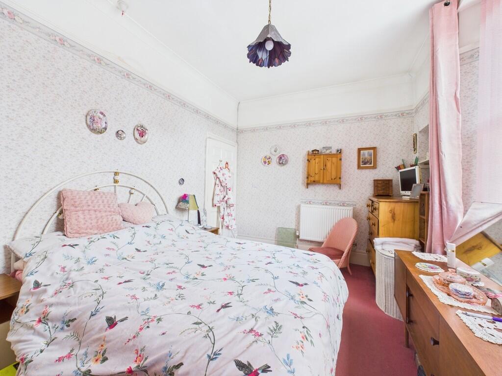 CAM02089G0-PR0433...