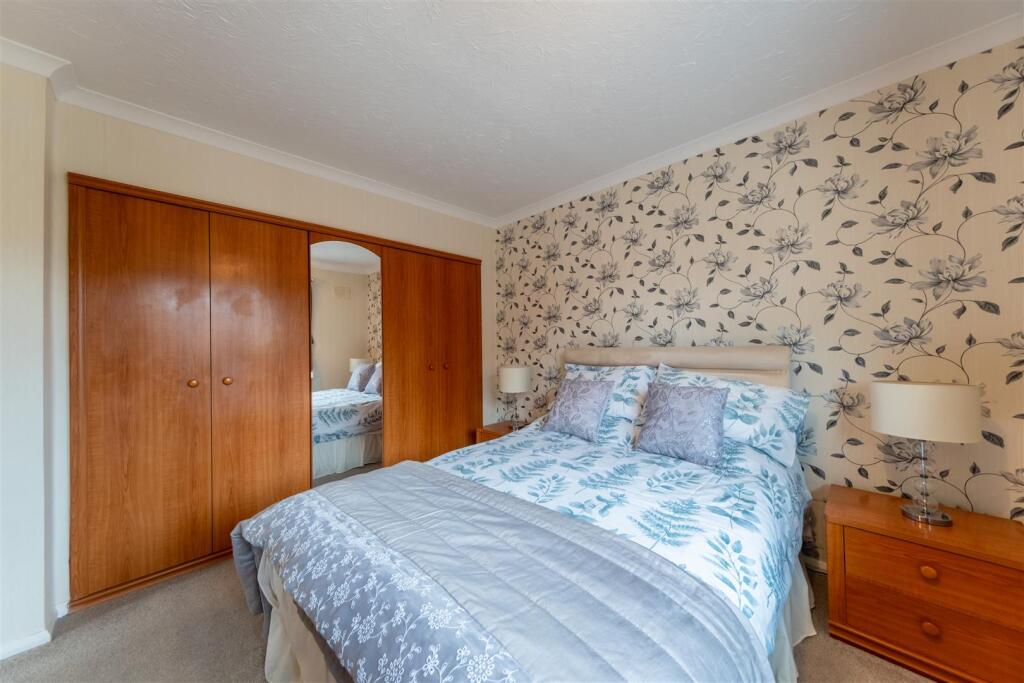 61 Blackcroft Avenue-011.jpg