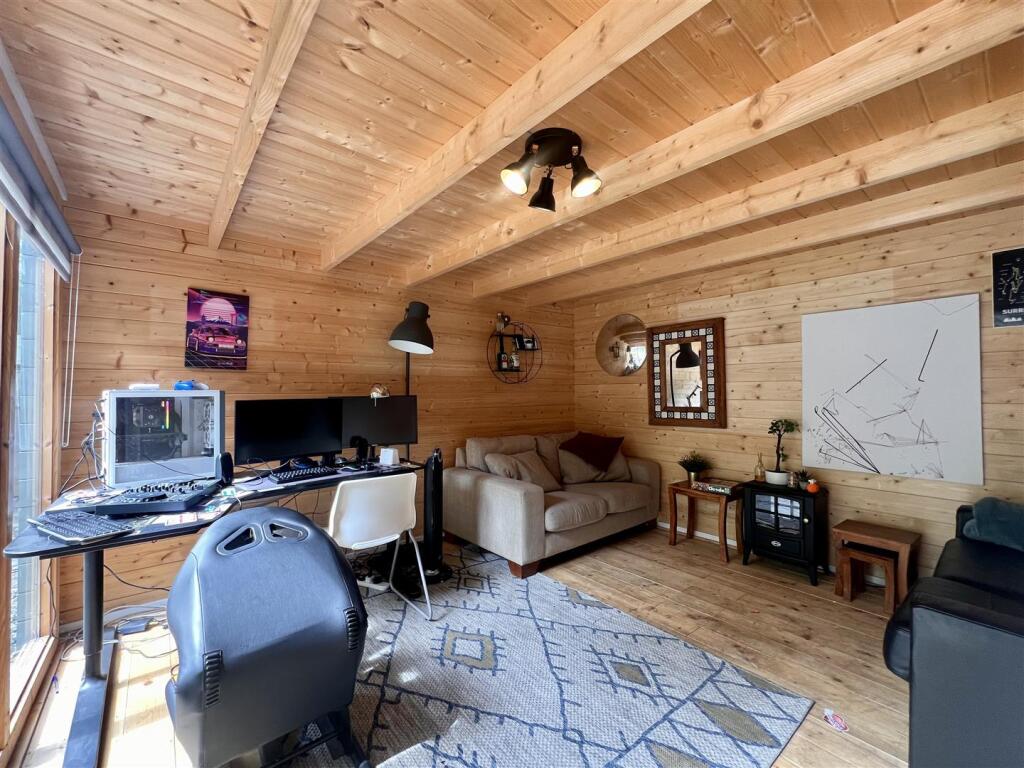 Office Cabin.jpg