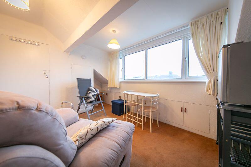 First floor bedroom 2