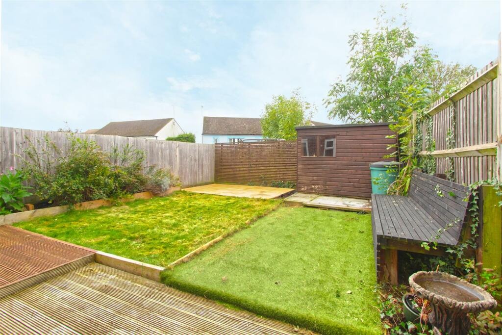 garden 1.jpg