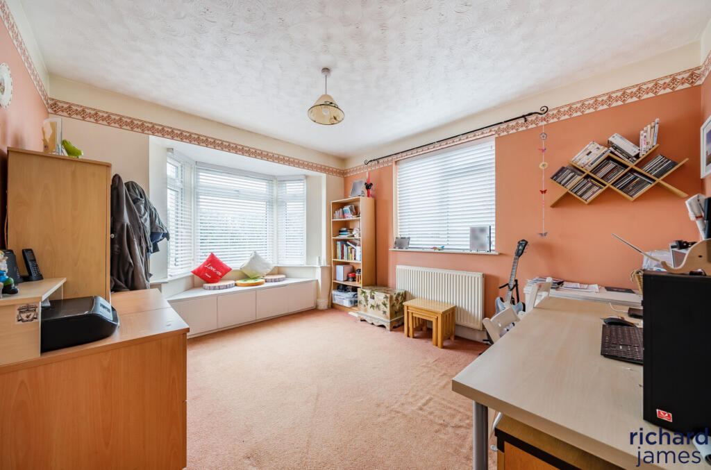 3b283ccd9af04d93a97886d16189316e