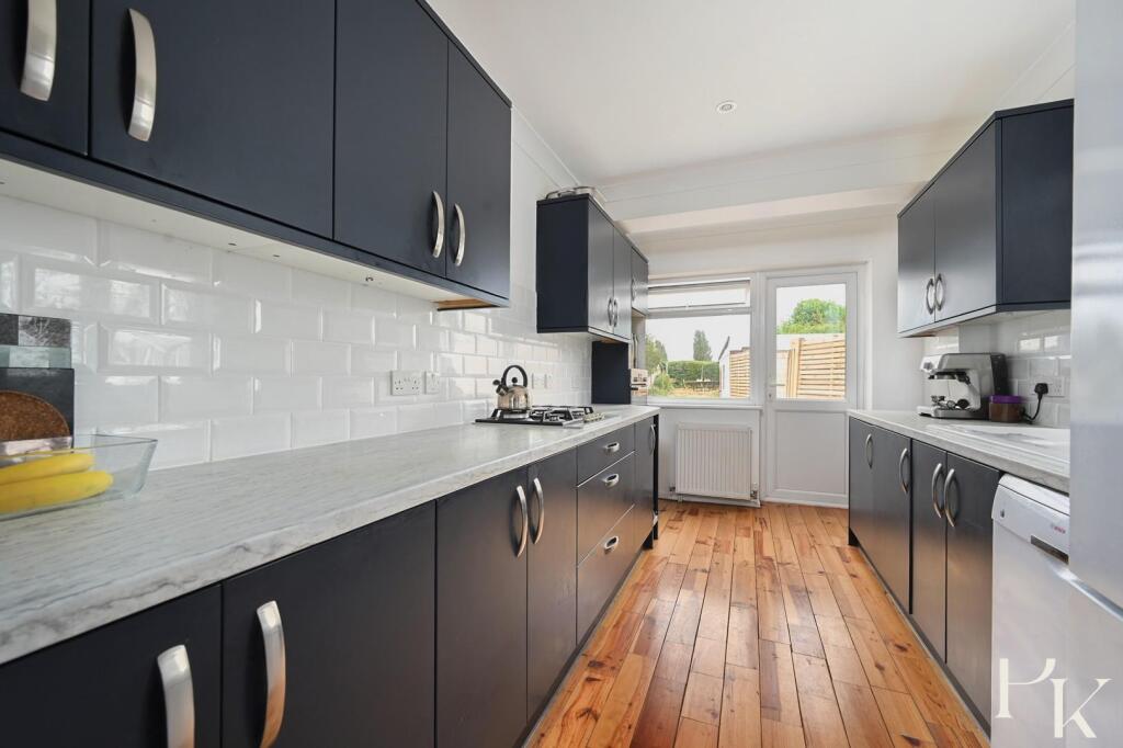 85-holmes-avenue-bn3 (8).jpg