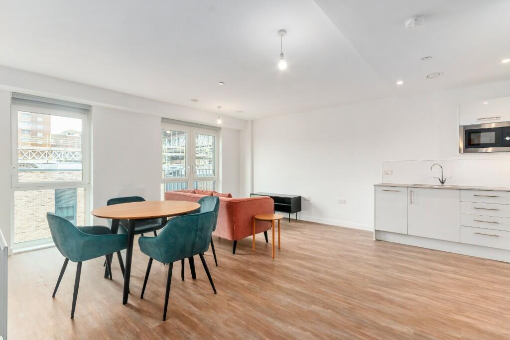Living/Dining area e