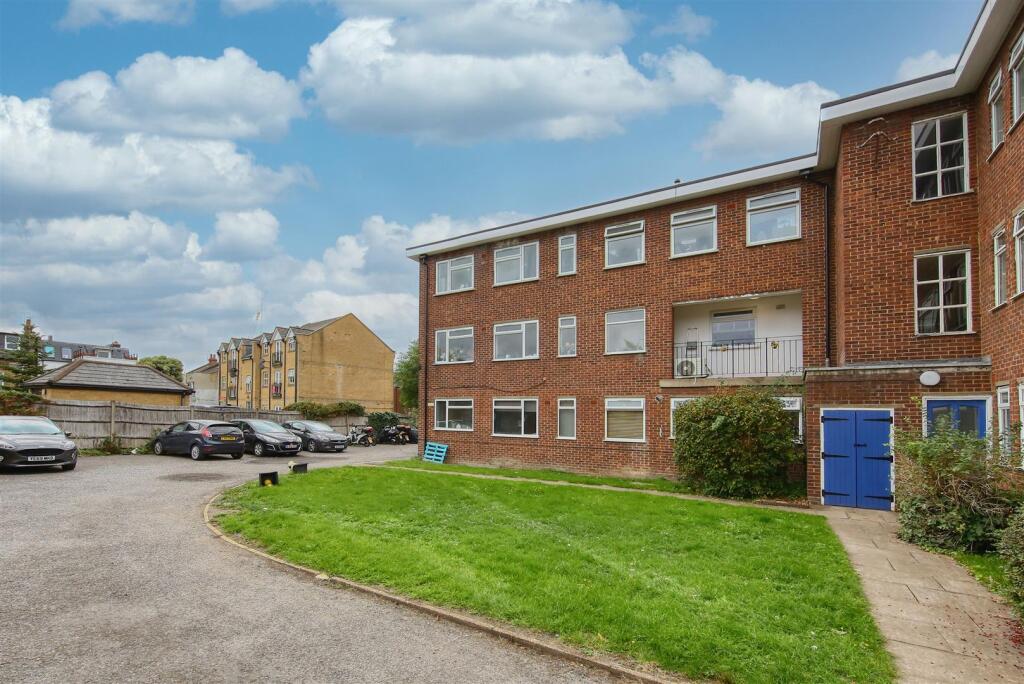 ext10_697_garratt_lane_image2_19754_4 copy.jpg