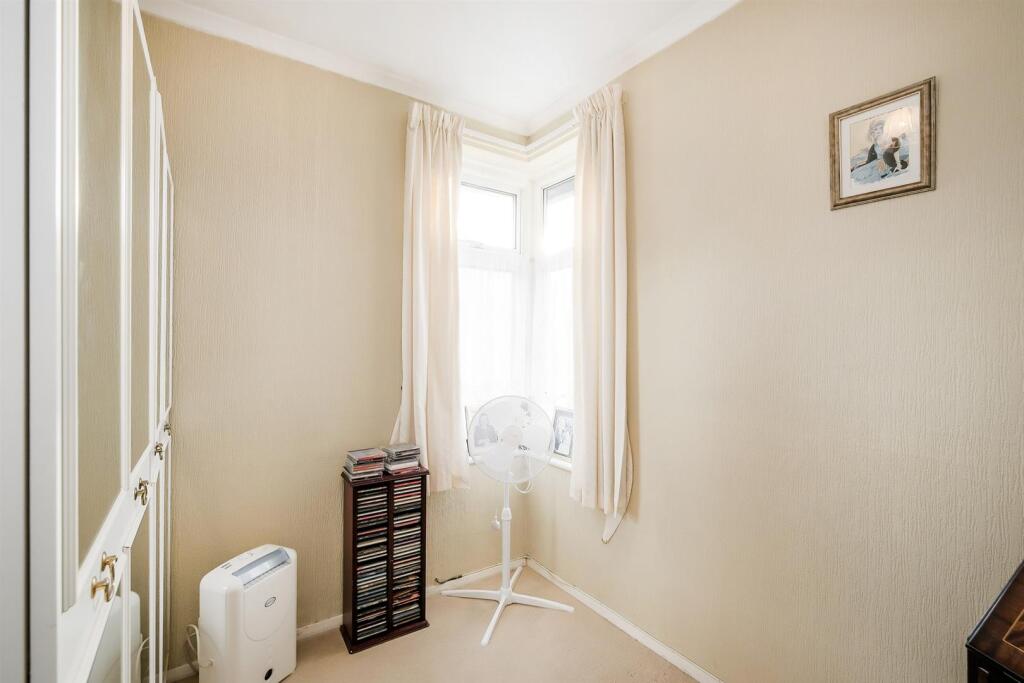 27 Harold Road-10_web.jpg