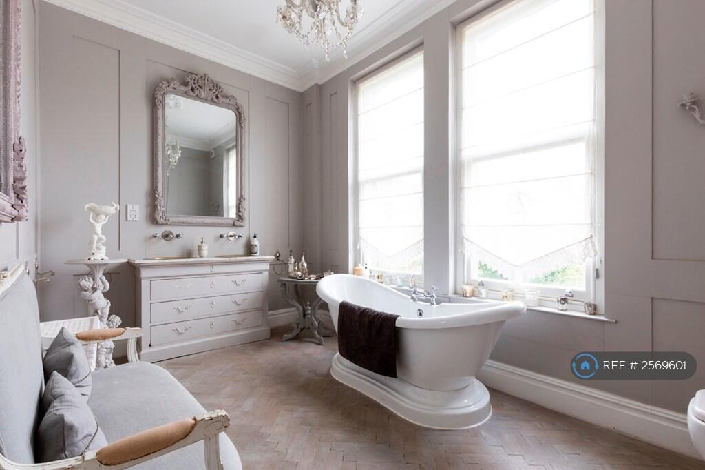 Bathroom 2