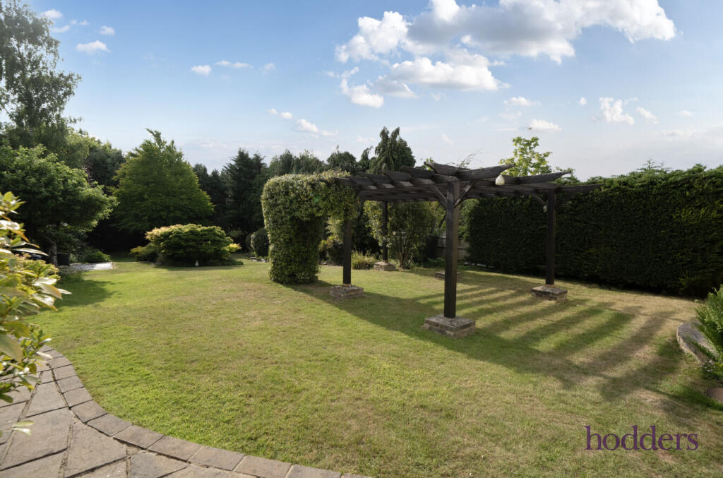 2562167d-c9a5-48c...