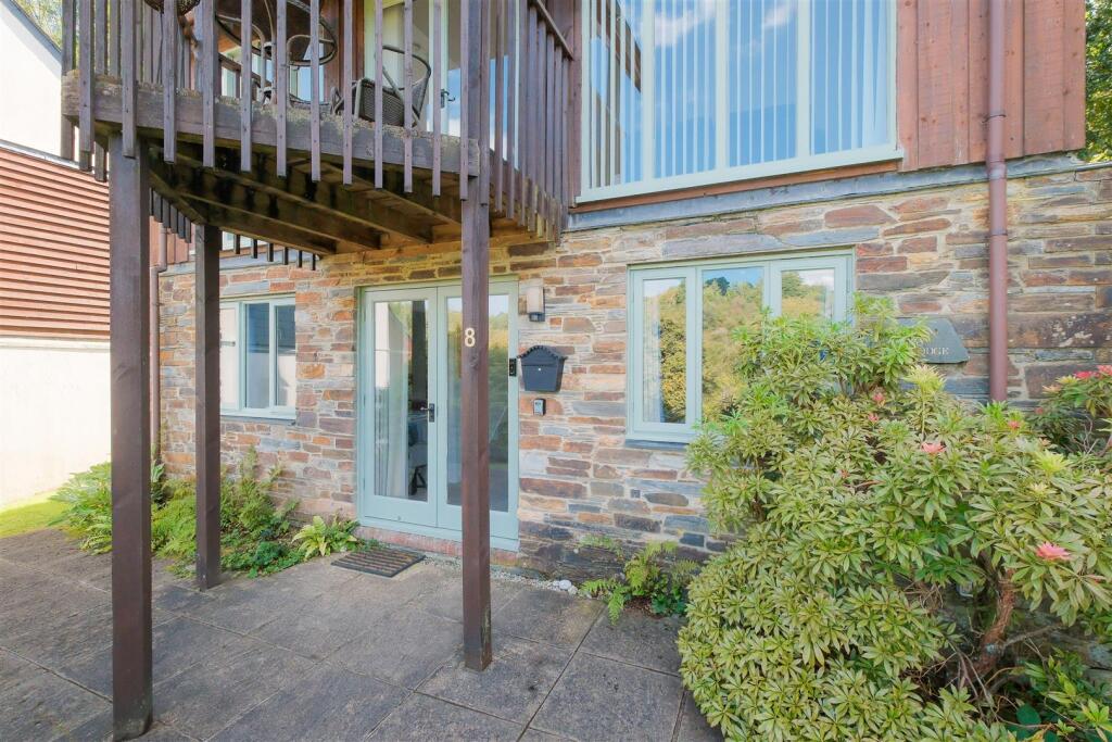 Parry 8 Oakridge St. Mellion-2.jpg