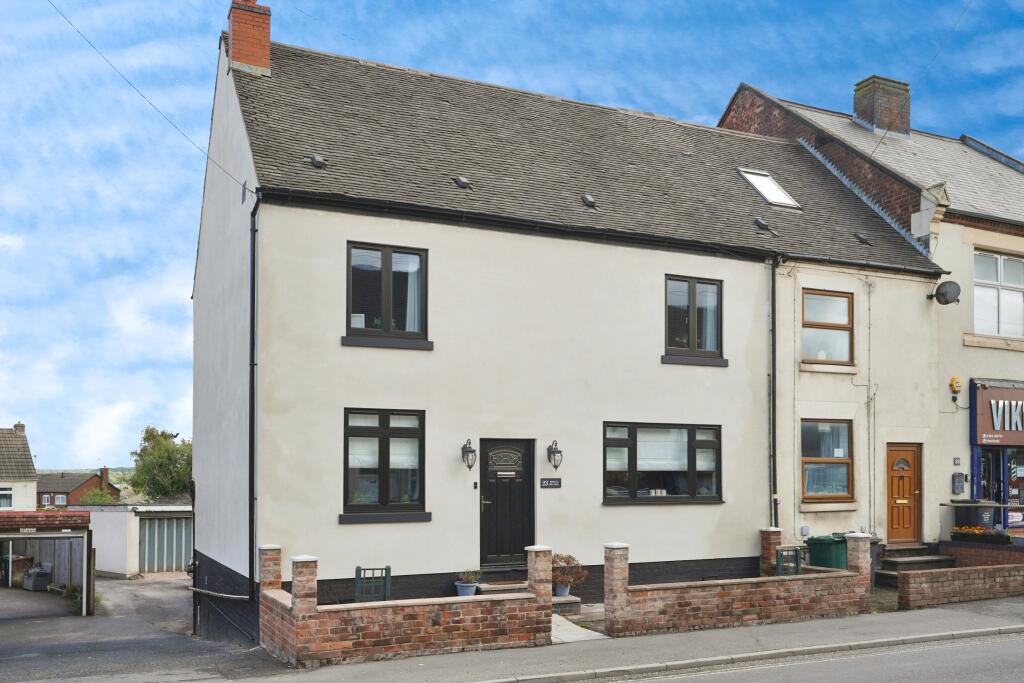 High Street, Woodville, DE11