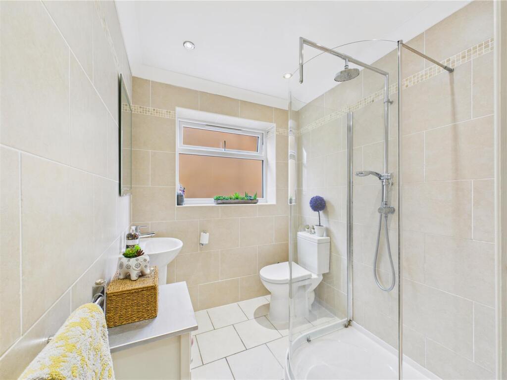En-Suite Shower Room
