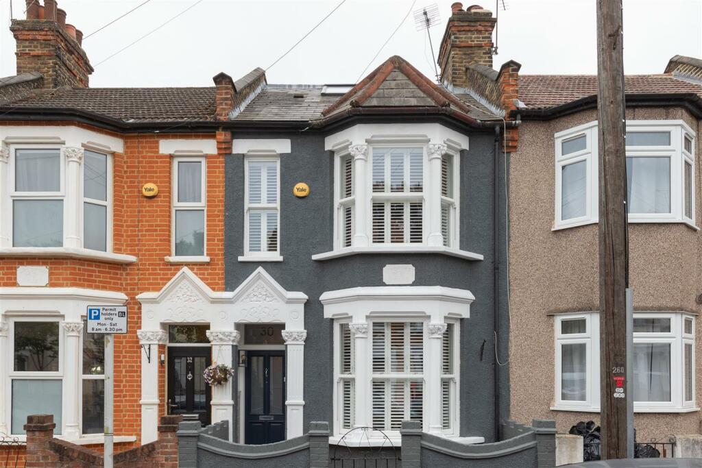 Blenheim Road, E17
