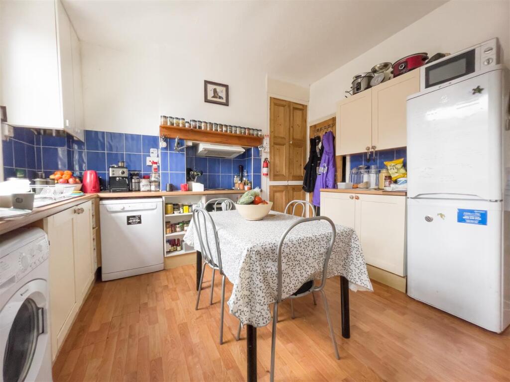 42 Pinner Road_.jpg