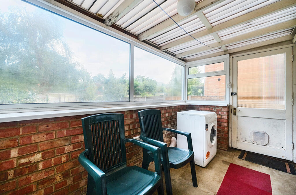 1347090-14-68b804...