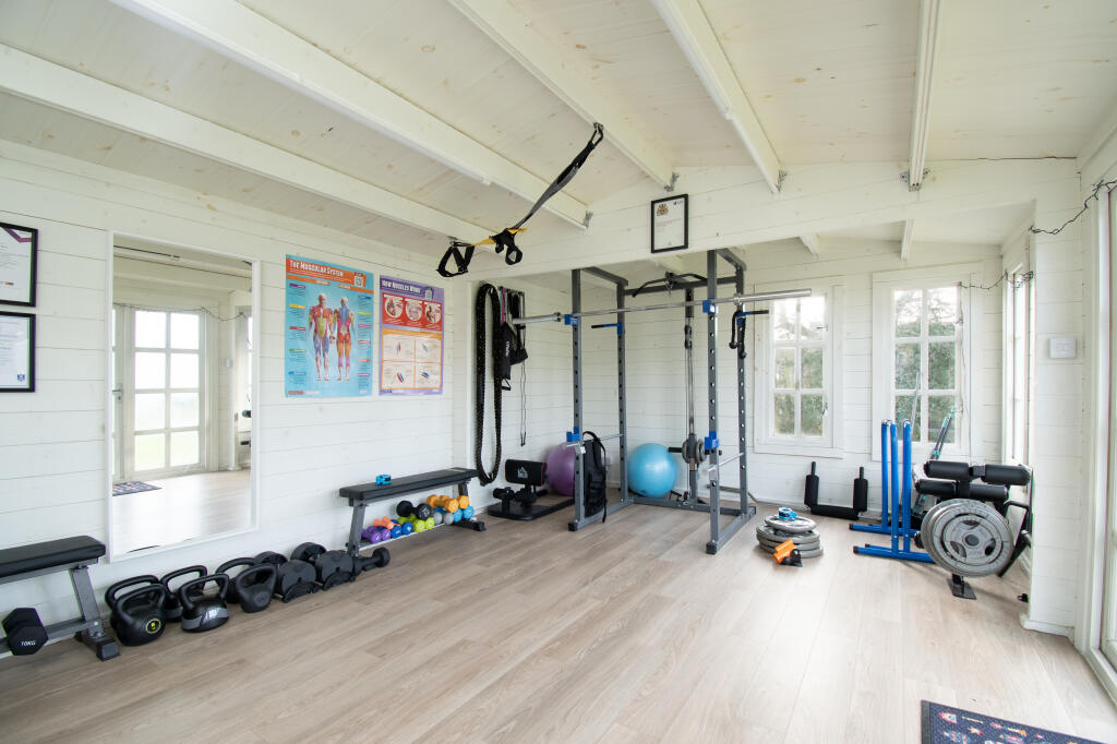 Summerhouse Gym