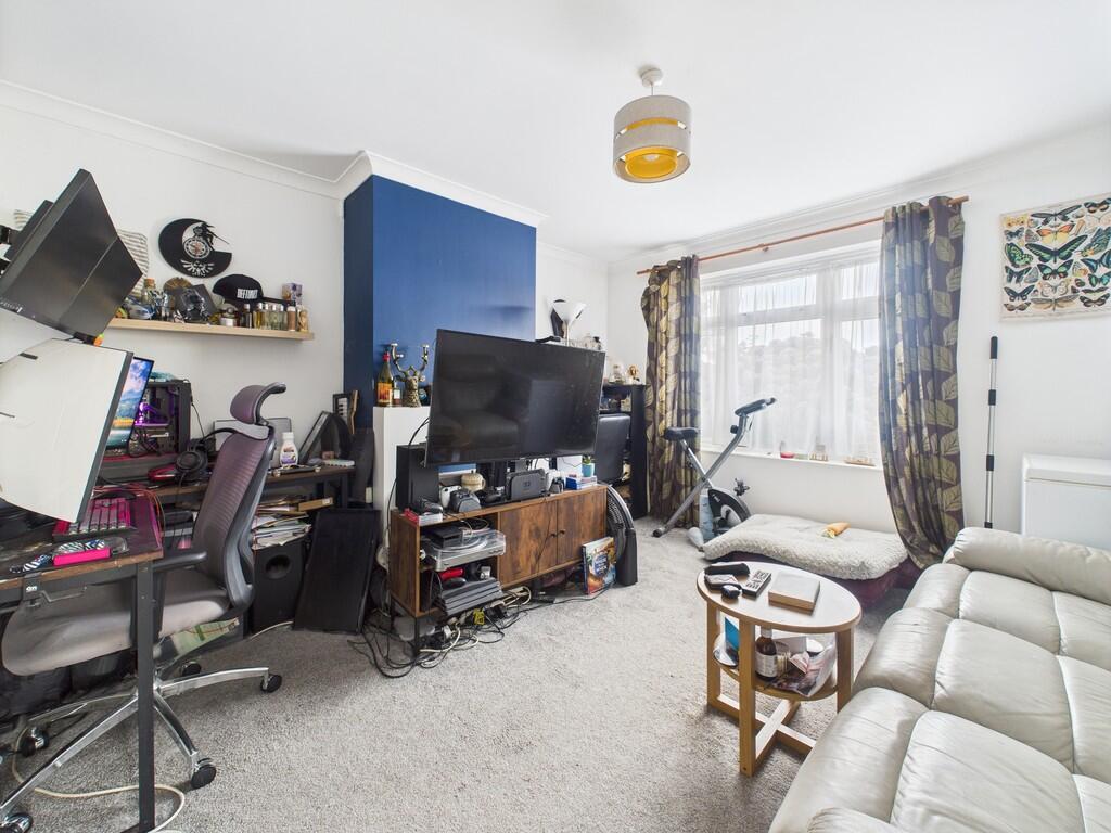 CAM02089G0-PR0528...