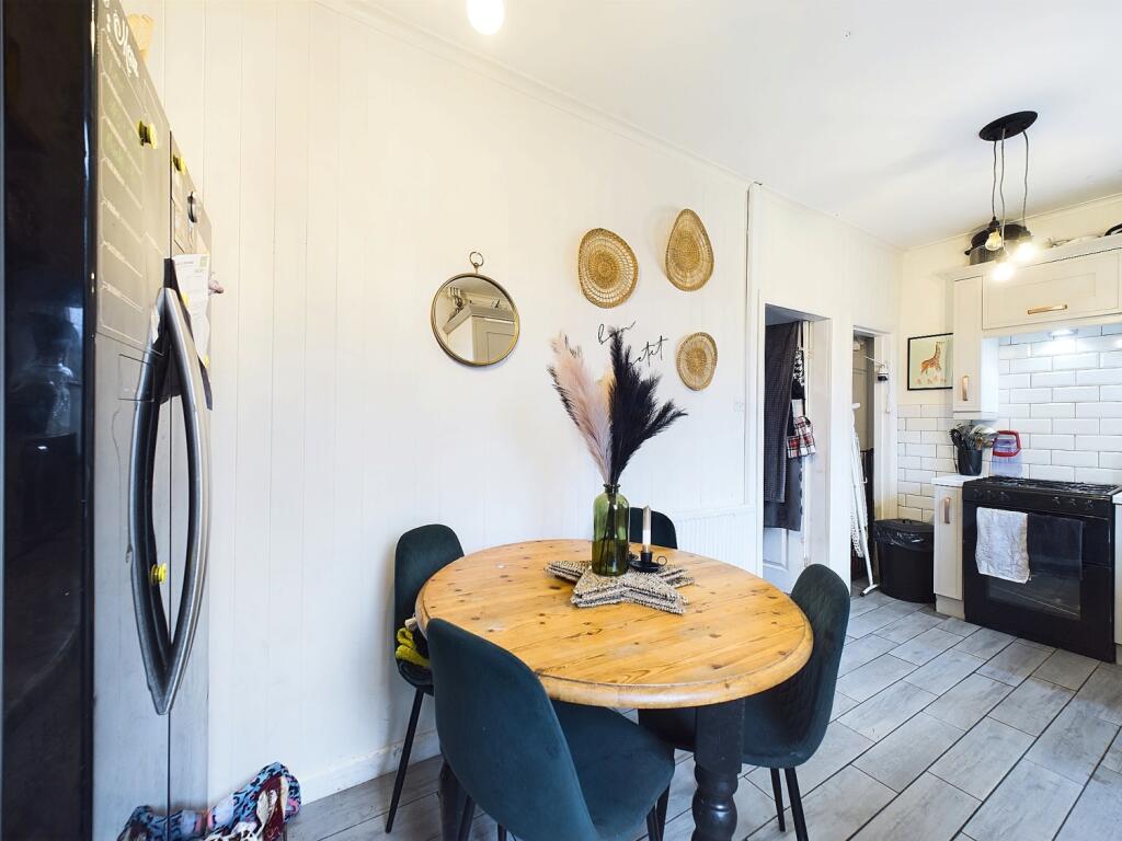 Kitchen Diner