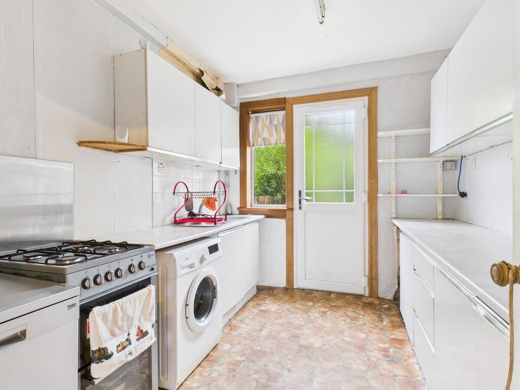 CAM05526G0-PR0053...