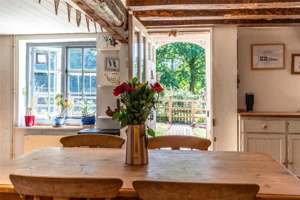 Kitchen/Dining