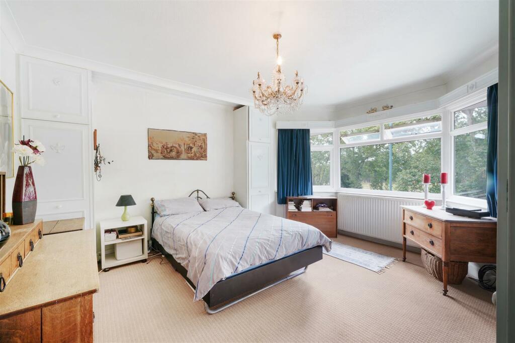 26 Park Side - EZPTALTC2zDt381eH0we.jpg