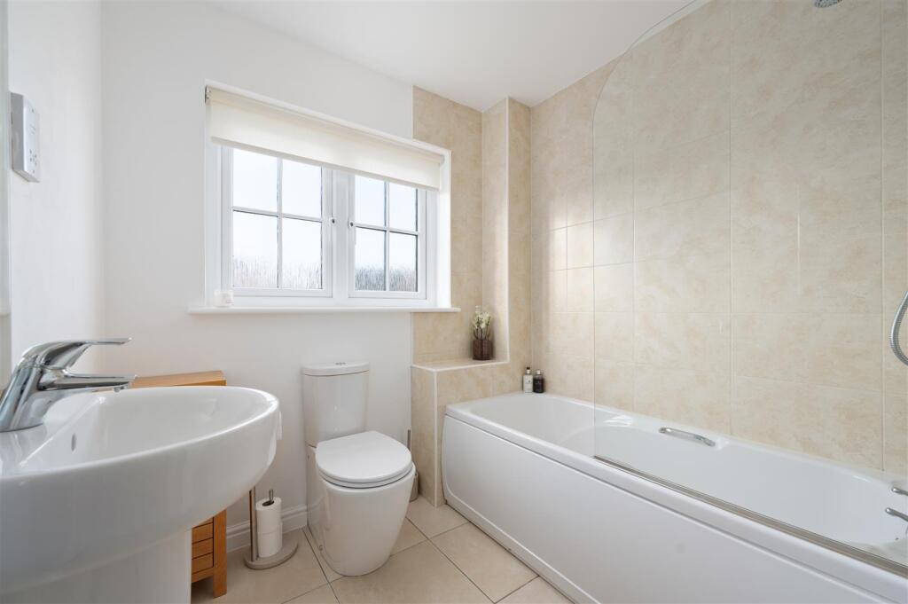 41 Middlebank Rise 024.JPG