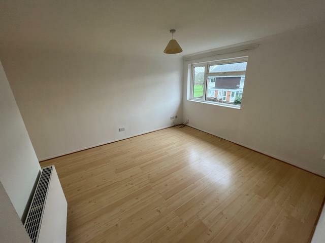 38b Cockerell Cl living room.jpg