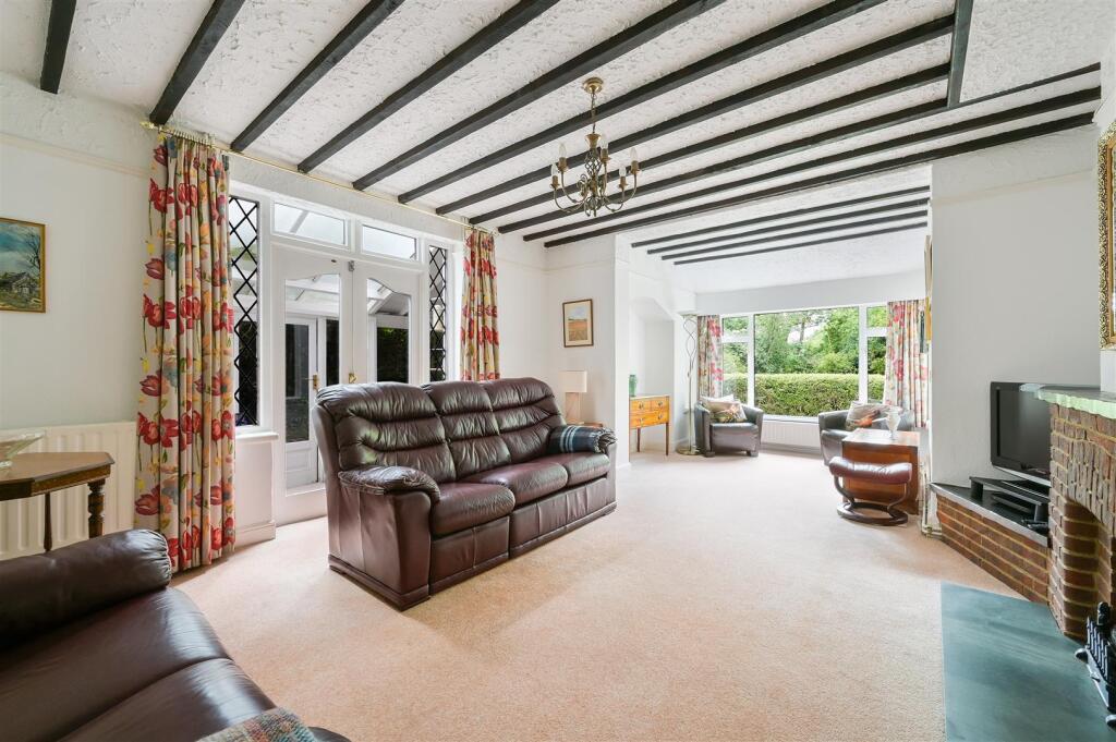 REIGATE ROAD - 8.jpg